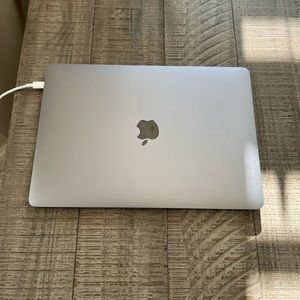 2020 MACBOOK PRO